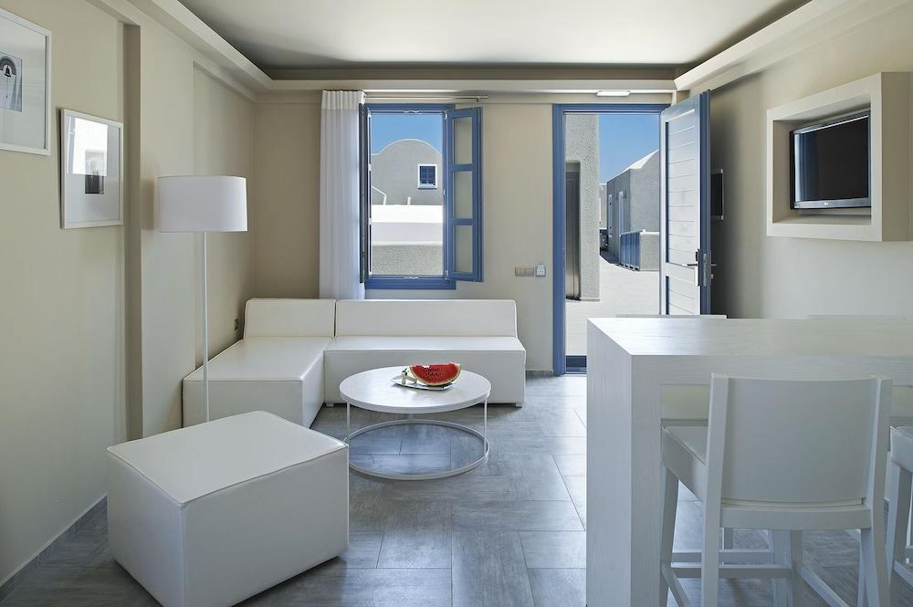 Acroterra Rosa Luxury Suites & Spa Akrotírion Екстериор снимка