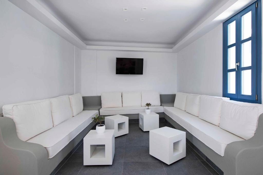 Acroterra Rosa Luxury Suites & Spa Akrotírion Екстериор снимка