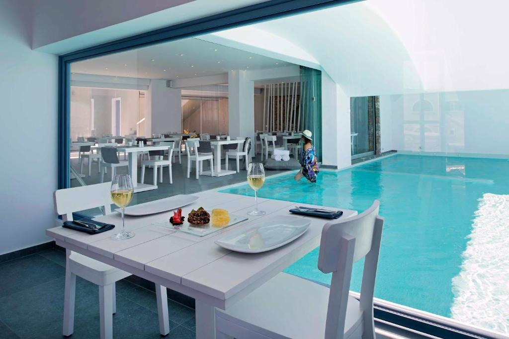 Acroterra Rosa Luxury Suites & Spa Akrotírion Екстериор снимка